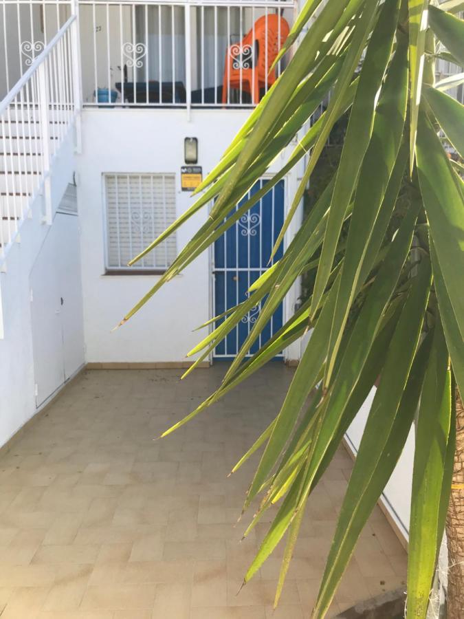 Bonito apartamento ideal para 2 personas. Ampuriabrava Exterior foto